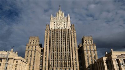 خدعهم الغرب.. زاخاروفا ترثي حال الأثرياء المقيمين بالخارج في زمن كورونا 