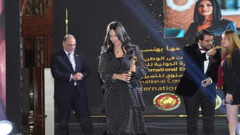 بالصور.. تكريم مبدعين