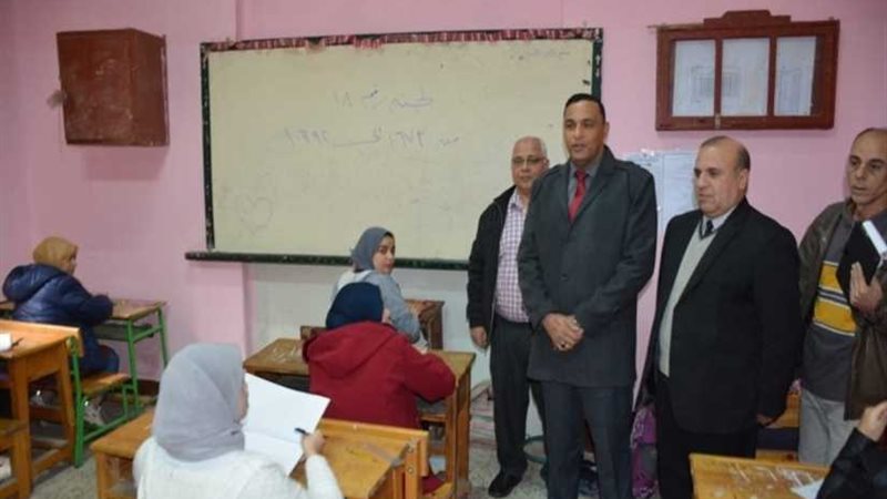 بعد تسريبه ورقة الامتحان..