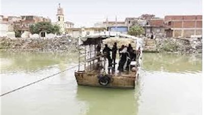 ضبط 7 معديات لمخالفتها شروط الامان بالبحيرة