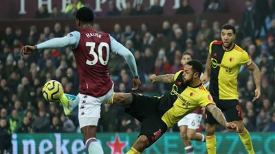 التعادل أمام واتفورد يُسكن أستون فيلا منطقة الهبوط في البريميرليج