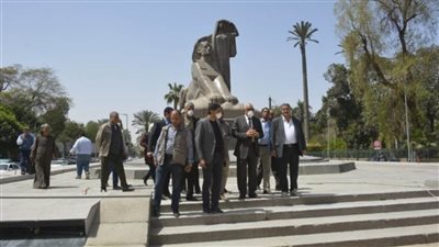 محافظ الجيزة يتفقد أعمال تطوير ميدان النهضة