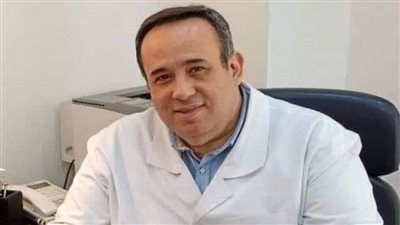 تشييع الطبيب أحمد اللواح بالإسماعيلية متأثرا بإصابته بفيروس كورونا