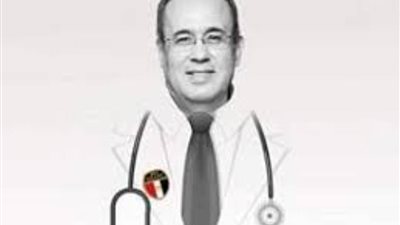 القضاة ينعى شهيد الروب الأبيض لوفاته بالكورونا