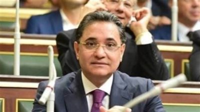 برلماني يطالب رجال الأعمال بدفع رواتب العاملين كاملة خلال أزمة كورونا