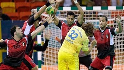 مصر تفوز على أنجولا 33-26 في ربع نهائي بطولة إفريقيا لكرة اليد