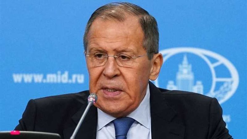 لافروف يحذر من مخاطر