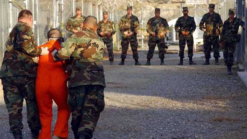 الجارديان: مصممّ