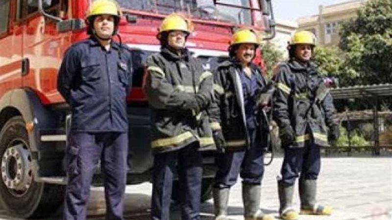 إنقاذ سيدتين تعطل