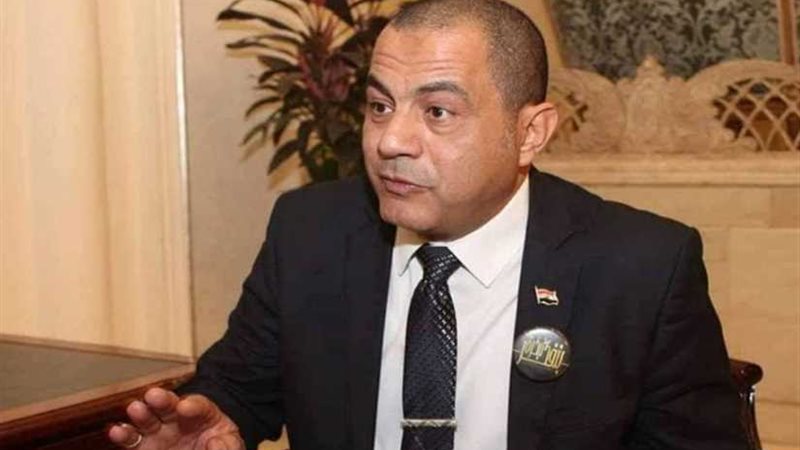 والد البطل محمد الحسيني: