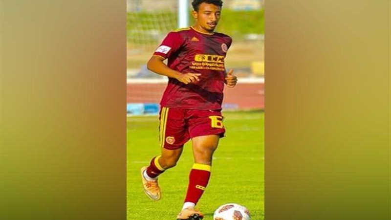 الأهلي يتعاقد مع