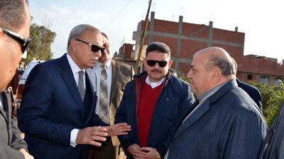 محافظ القليوبية يتابع المشروعات الخدمية بكفر شكر