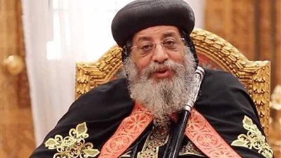 بعيد الشرطة.. البابا تواضروس يهنئ وزير الداخلية