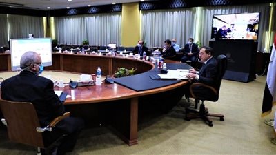 وزير البترول يعتمد نتائج أعمال 