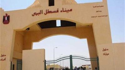جمارك منفذ قسطل البري تحبط محاولة تهريب كمية من السجائر أجنبية الصنع