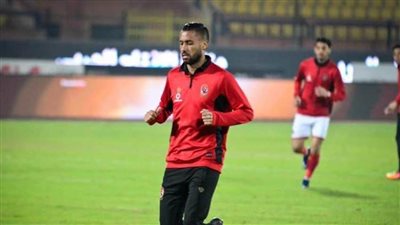 للحفاظ على غرور السويسري.. هل أساء الأهلي التعامل مع نجومه؟