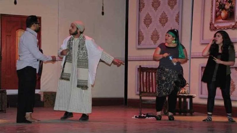 مودة تشارك في معرض