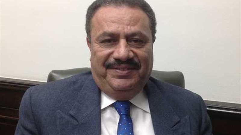 الضرائب تنظم سلسلة