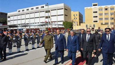 رئيس جامعة المنيا: واثقون في الشرطة وتضحيات رجالها في مواجهة الإرهاب