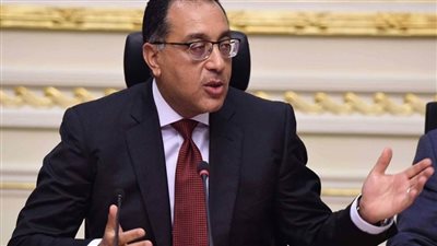 عاجل.. رئيس الوزراء يناقش إجراءات مواجهة تداعيات 
