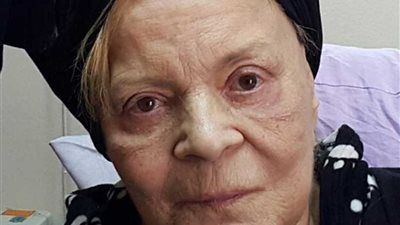 تدهور الحالة الصحية للفنانة القديرة نادية لطفي