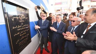 افتتاح أول محطة متكاملة لتموين السيارات بالغاز والوقود والكهرباء