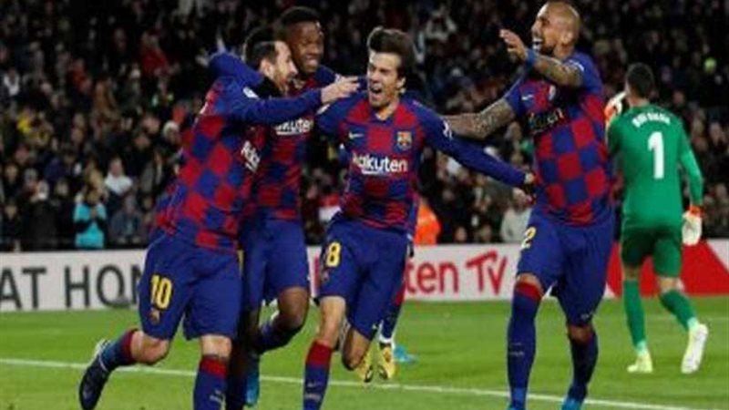 برشلونة يخطف موهبة