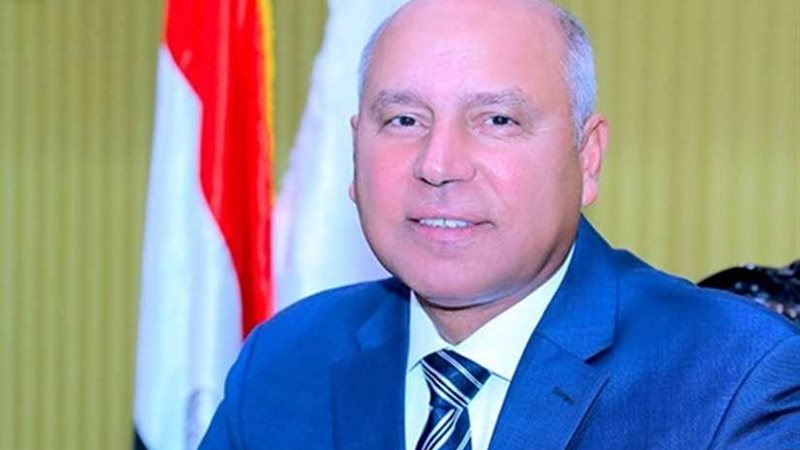 وزير النقل يتفقد