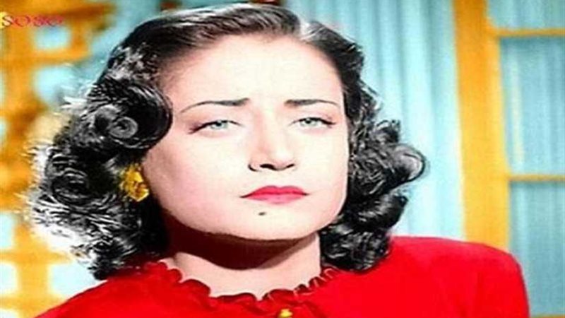 المطربة أسمهان نجمة