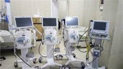 نادر سعد: لدينا 4 آلاف جهاز تنفس صناعي وهي كافية