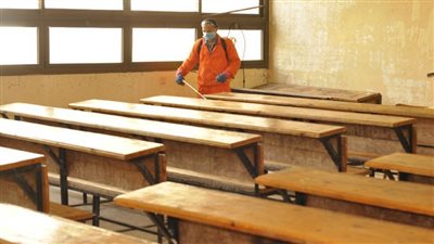 نقيب أطباء المنيا: نقدم خدمات تأمينية للجيش الأبيض وتوفير 200 طن معقمات