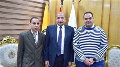 رئيس جامعة بني سويف يلتقي متحدي الإعاقة 