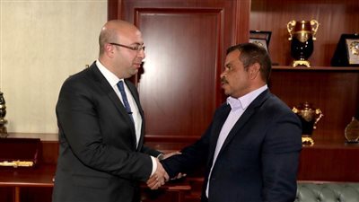 استبعاد مدير مشروع النظافة  ورئيس قرية مازورة 