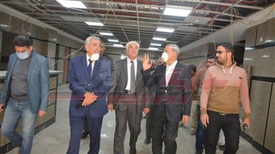 خلال جولة مفاجئة.. محافظ القليوبية يتفقد مستشفى الخانكة المركزي