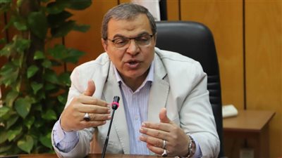 تقنين وتصويب أوضاع العمالة الأجنبية بالمنشآت والنوادي الرياضية 