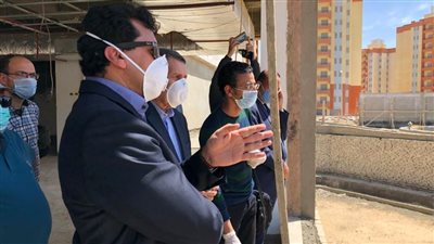 انطلقت من حي الأسمرات.. وزير الشباب يشهد انطلاق أكبر حملة تعقيم لمراكز الشباب