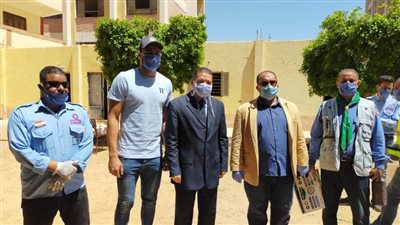 أبوجبل يشارك وزارة الشباب والرياضة في حملة التعقيم