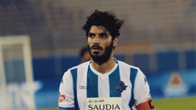 علي جبر يكشف مفاوضات الأهلي لضمه