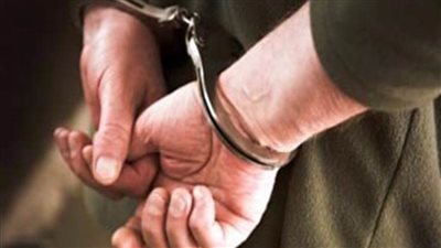 القبض على هارب من 100 سنة سجن بالعدوة شمال المنيا 