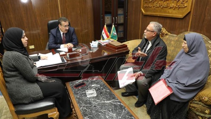 محافظ المنوفية يلتقي