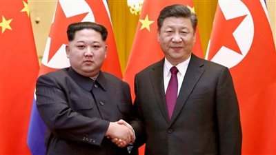 الزعيم الكوري الشمالي يواسى نظيره الصيني 