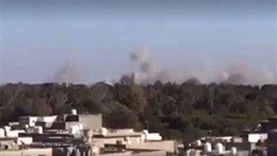 عاجل بالفيديو..مدفعية الجيش الليبي تدمر 40 سيارة مسلحة فى غابة النصر