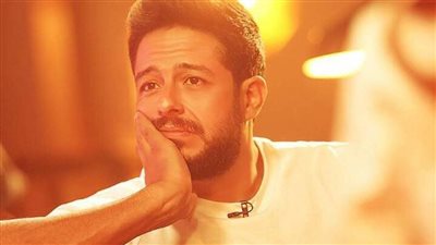 مدين يحسم الأزمة بين حماقي وشاكوش