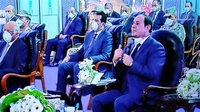 السيسي للشعب المصري: اطمنوا بس ساعدونا وركزوا معانا شوية