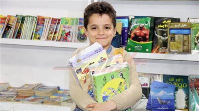 معرض الكتاب يجذب عقول أطفال جيل 