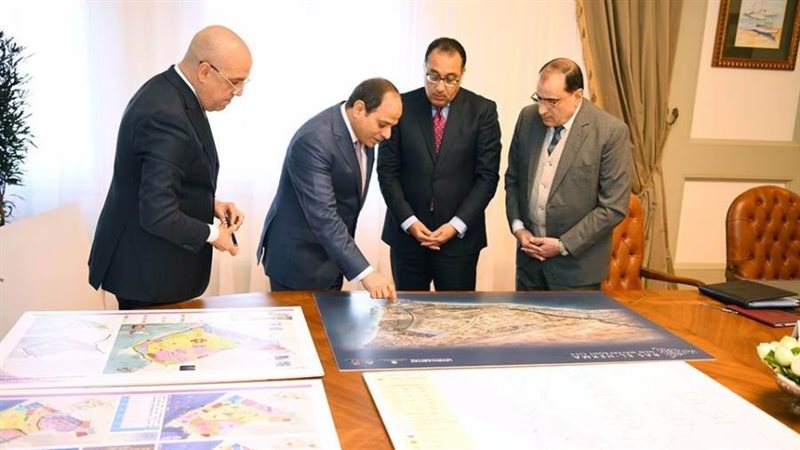 الرئيس يستغرض مشروعات