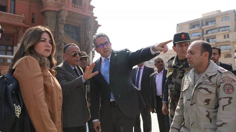 الدكتور خالد العناني