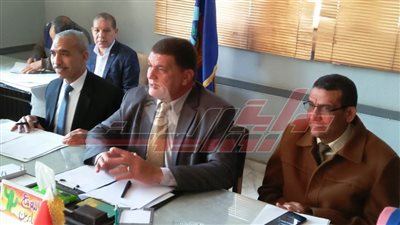 زراعة 386705 أفدنة قمح و إزالة 145 حالة تعدٍّ على الأرضي الزراعية بالبحيرة