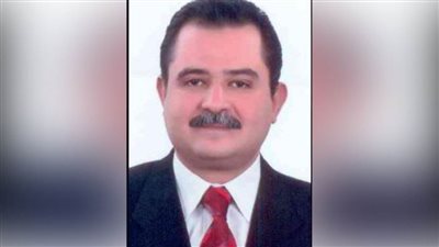 أيمن الحسنين يكتب: رحلة في مغارة علي بابا