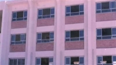 استبعاد مدير مدرسة بنها لتورطه بأعمال منافية